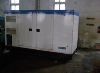 路北康明斯150kw大型柴油二手发电机组 路北康明斯150kw大型柴油二手发电机组